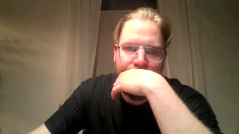 Snapshot of gnik_labinnah chatting on 03.04.25 gnik_labinnah online show from 03.04.25