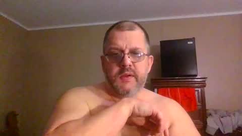 Snapshot of gobey33 chatting on 04.28.26 IDKIDCIDGAF online show from 04.28.26