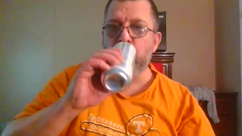 Snapshot of gobey33 chatting on 05.05.26 IDKIDCIDGAF online show from 05.05.26