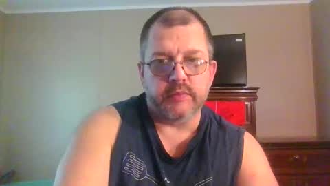 Snapshot of gobey33 chatting on 05.12.26 IDKIDCIDGAF online show from 05.12.26