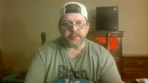 Snapshot of gobey33 chatting on 06.10.26 IDKIDCIDGAF online show from 06.10.26