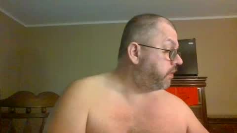 Snapshot of gobey33 chatting on 06.15.26 IDKIDCIDGAF online show from 06.15.26