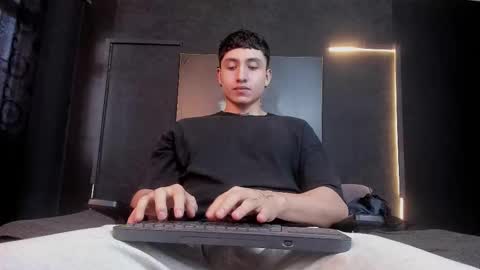 steven online show from 10.14.25