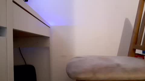 Snapshot of goddamndan chatting on 01.11.25 goddamndan online show from 01.11.25