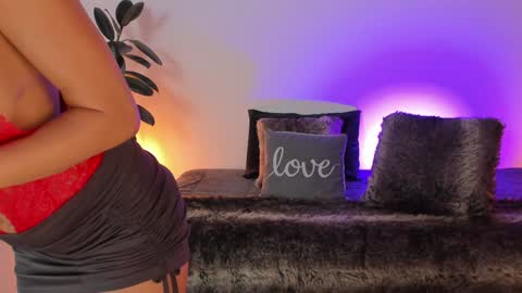 Snapshot of goddes_helena chatting on 12.06.24 Elena online show from 12.06.24