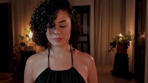 Snapshot of goddes_helena chatting on 05.29.26 Elena online show from 05.29.26