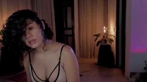 Snapshot of goddes_helena chatting on 07.20.26 Elena online show from 07.20.26