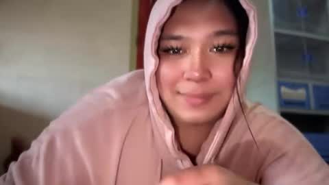 Snapshot of goddess_marickx_xoxo chatting on 10.30.25 MARICKX online show from 10.30.25