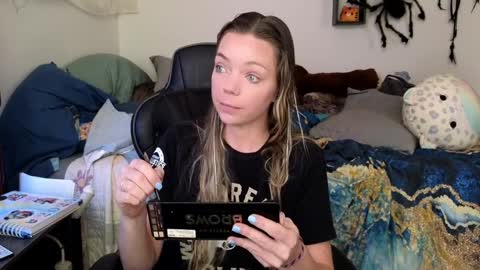 Patricia Mars           Goddess of Mars twitter thegoddessmindy online show from 01.23.25