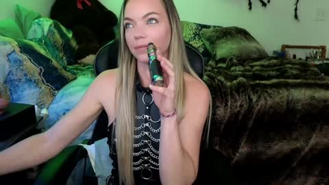 Patricia Mars           Goddess of Mars twitter thegoddessmindy online show from 01.28.25