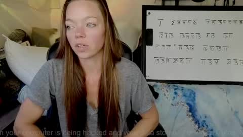 Snapshot of goddess_of_mars chatting on 05.26.26 Patricia Mars Goddess of Mars twitter thegoddessmindy online show from 05.26.26