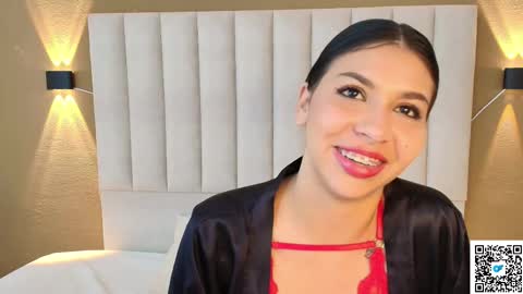 Snapshot of goddess_saori chatting on 10.17.25 Saori online show from 10.17.25