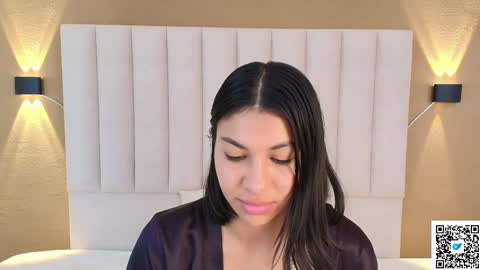 Snapshot of goddess_saori chatting on 10.30.25 Saori online show from 10.30.25