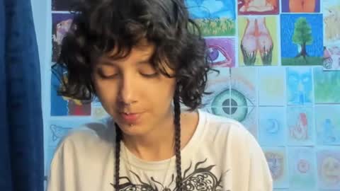 vee online show from 02.23.25