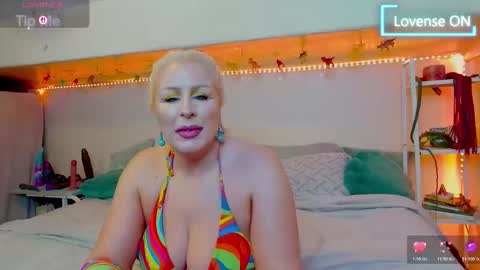 Snapshot of goddessalimony chatting on 05.30.26 Goddess Alimony online show from 05.30.26