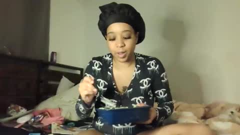 Snapshot of goddessdiiamond chatting on 02.16.26 goddessdiiamond online show from 02.16.26