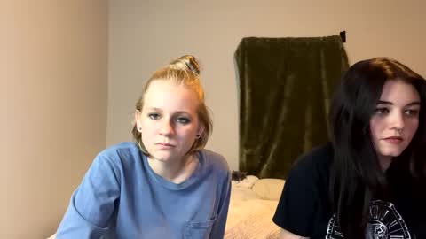 Snapshot of goddessfeyaa chatting on 12.06.24 feyaa22 online show from 12.06.24