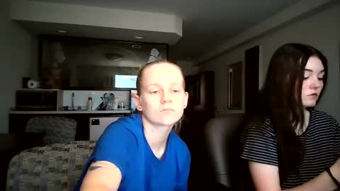 Snapshot of goddessfeyaa chatting on 09.26.25 feyaa22 online show from 09.26.25