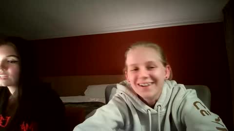 Snapshot of goddessfeyaa chatting on 02.21.26 feyaa22 online show from 02.21.26