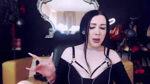 Snapshot of goddessgeorgia chatting on 06.30.26 Goddess Georgia online show from 06.30.26