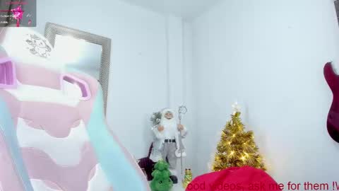 Snapshot of goddessjessica_roger chatting on 12.27.24 Goddess Jessica and slave Roger online show from 12.27.24