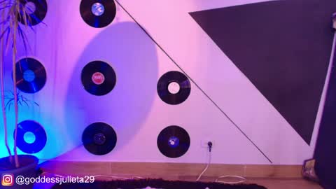 Julieta online show from 04.01.26