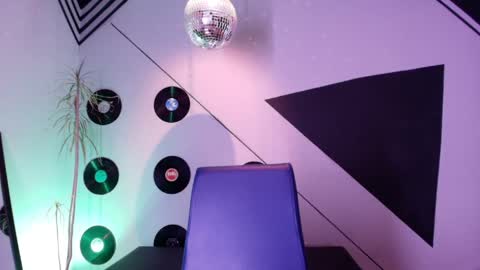 Snapshot of goddessjulieta chatting on 05.03.26 Julieta online show from 05.03.26