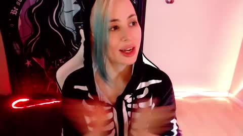 Goddess Lilith  - 111 tks to PM online show from 01.04.25