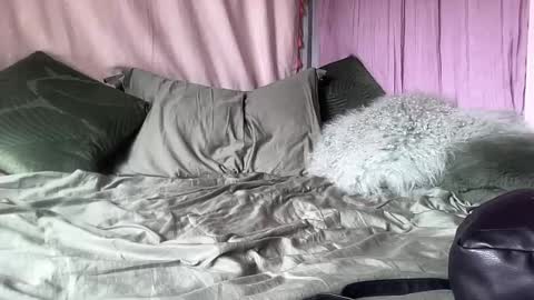 goddessluxxxx online show from 11.29.25