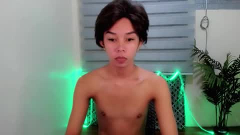 JENNIFER online show from 12.22.25