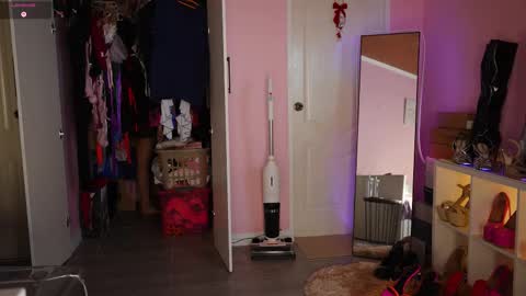 Snapshot of goddessofsubsahara chatting on 02.12.26 hart online show from 02.12.26