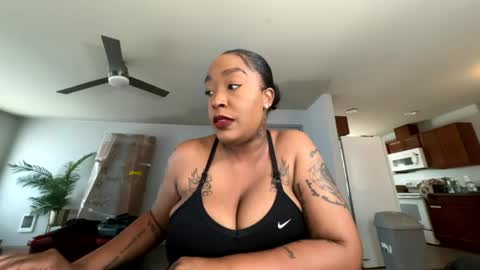 Snapshot of goddesstialovely chatting on 07.20.26 goddesstialovely online show from 07.20.26