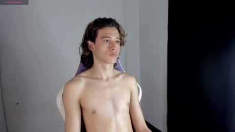 Snapshot of goddest_perseus_ chatting on 04.28.26 goddest_perseus_ online show from 04.28.26