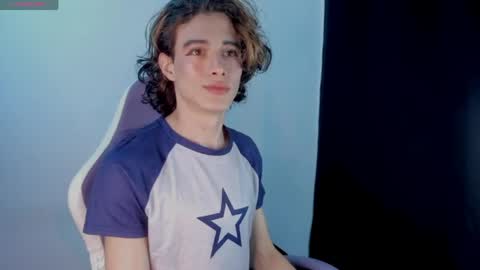 Snapshot of goddest_perseus_ chatting on 04.29.26 goddest_perseus_ online show from 04.29.26