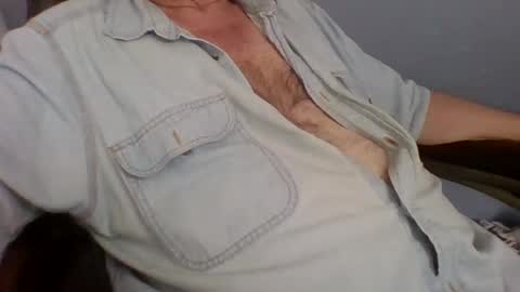 Snapshot of godfather943 chatting on 07.22.26 godfather943 online show from 07.22.26