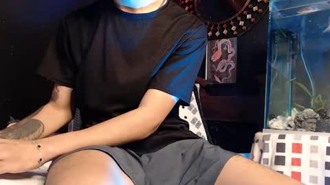 Snapshot of godly_huan chatting on 02.24.26 HUAN online show from 02.24.26