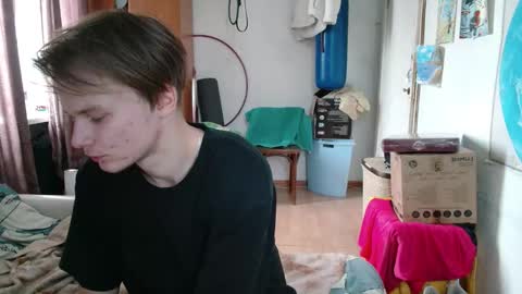 Snapshot of gofymcmouse chatting on 10.31.25 Daniel online show from 10.31.25