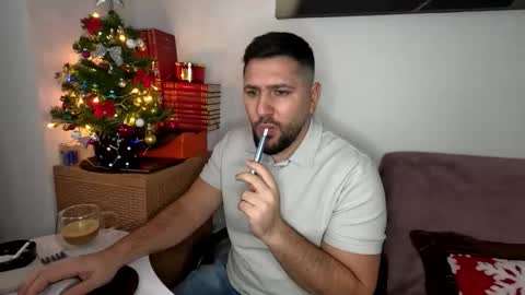 gold_alpha_boy online show from 12.04.25