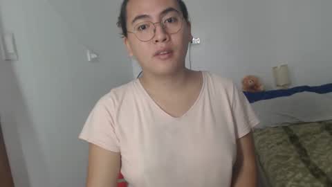 bella online show from 02.10.25