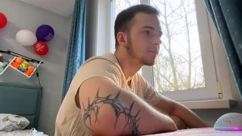 Golden boyyy21 online show from 02.28.25