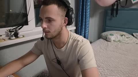 Golden boyyy21 online show from 09.08.25