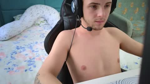 Golden boyyy21 online show from 02.06.26