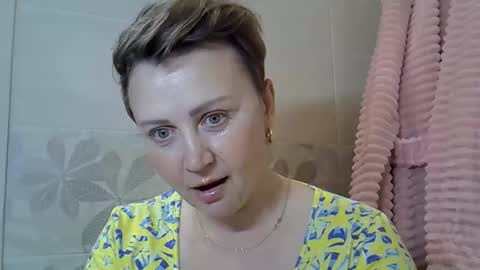 Snapshot of golden_kessie chatting on 05.18.26 golden_kessie online show from 05.18.26