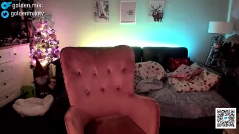 Shy in the streets but a freak in the sheets online show from 12.23.24