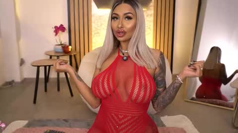 GoldenAmberX online show from 01.18.26