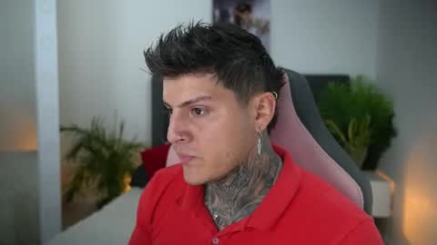 Snapshot of goldenatlasx chatting on 02.14.26 goldenatlasx online show from 02.14.26