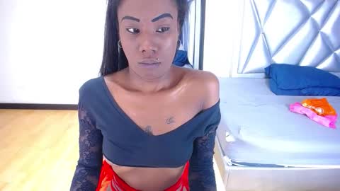 goldenn_ass1 online show from 12.05.25