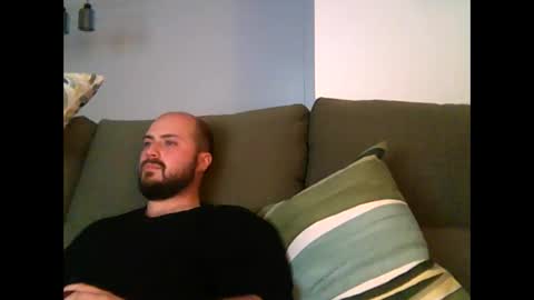 Snapshot of goldenspainboy chatting on 04.01.26 goldenspainboy online show from 04.01.26