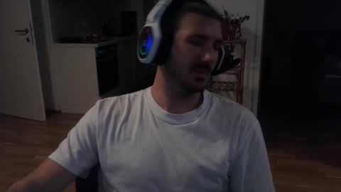 goldnic_10 online show from 11.23.25