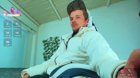 Snapshot of goldy_loyal99 chatting on 10.03.25 Goldy Loyal93 online show from 10.03.25